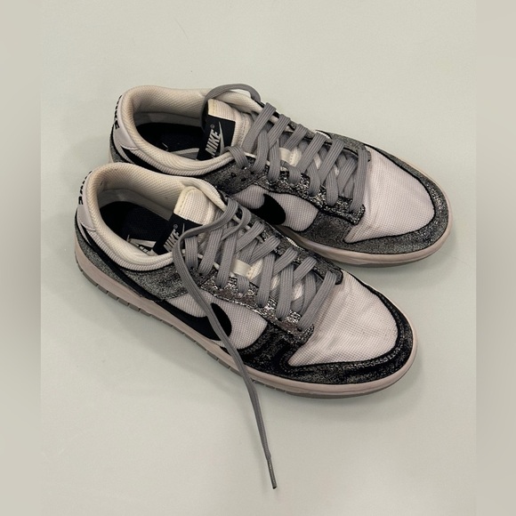 Nike W Dunk Low metallic silver off white - Picture 7 of 8